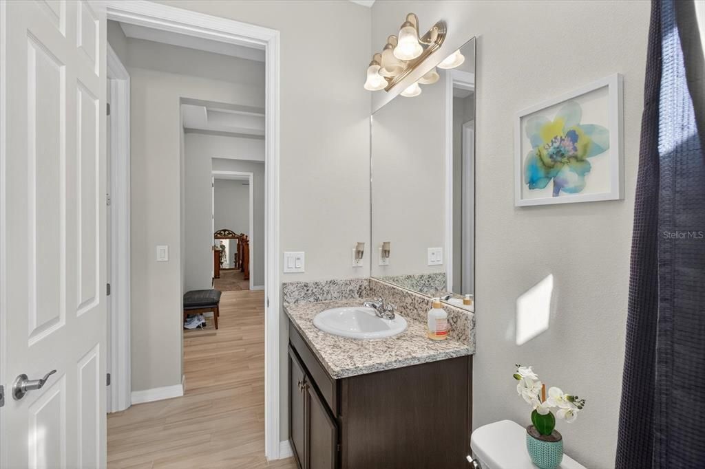 For Sale: $450,000 (3 beds, 2 baths, 2220 Square Feet)