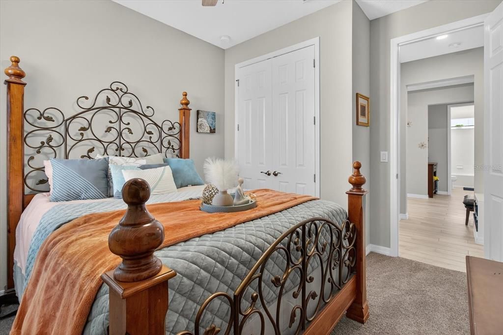 For Sale: $450,000 (3 beds, 2 baths, 2220 Square Feet)