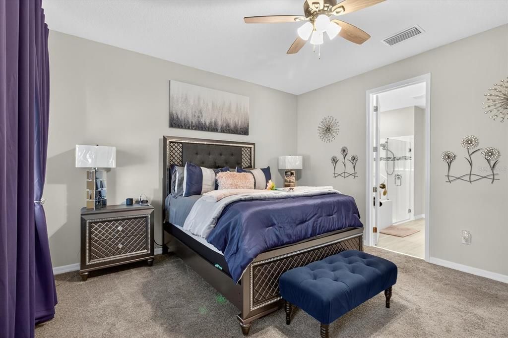 For Sale: $450,000 (3 beds, 2 baths, 2220 Square Feet)