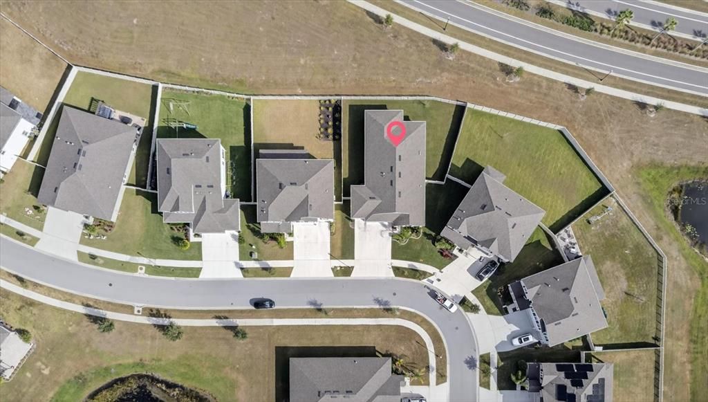 For Sale: $450,000 (3 beds, 2 baths, 2220 Square Feet)