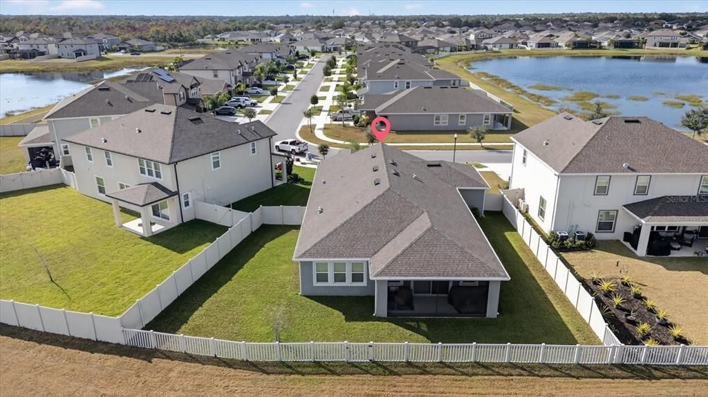 For Sale: $450,000 (3 beds, 2 baths, 2220 Square Feet)