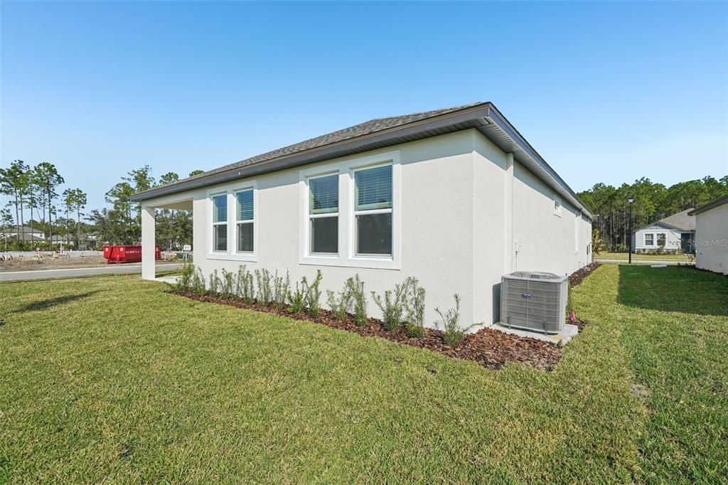 En Venta: $421,680 (4 camas, 3 baños, 2190 Pies cuadrados)