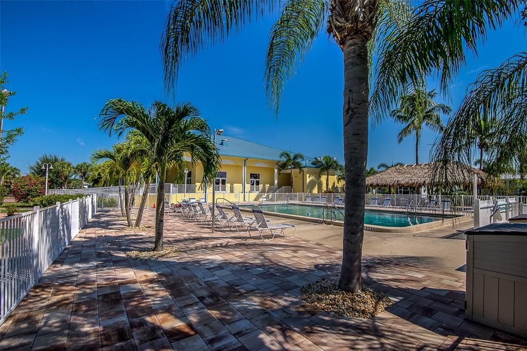 В аренду: $3,500 (2 спален, 2 ванн, 1776 Квадратных фут)