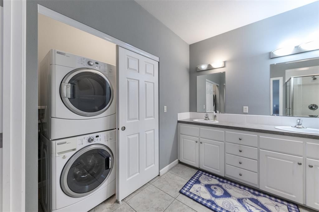 В аренду: $3,500 (2 спален, 2 ванн, 1776 Квадратных фут)