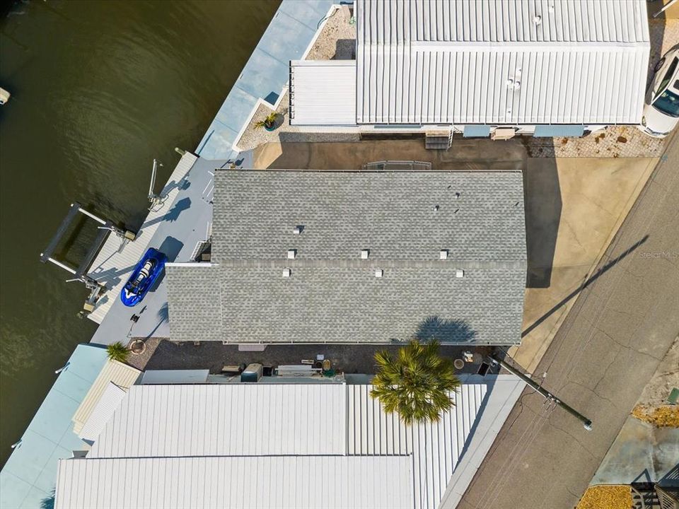 For Sale: $425,000 (2 beds, 2 baths, 1138 Square Feet)