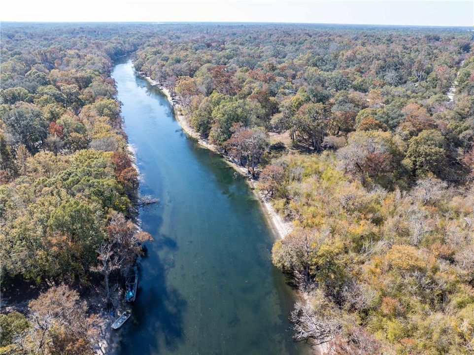 На продажу: $285,000 (3 спален, 2 ванн, 1392 Квадратных фут)