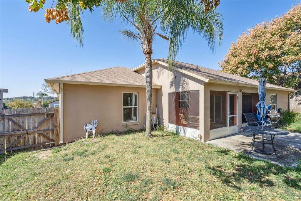 For Sale: $350,000 (3 beds, 2 baths, 1459 Square Feet)