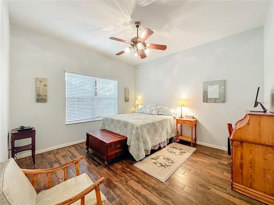 En Venta: $319,000 (2 camas, 2 baños, 1804 Pies cuadrados)