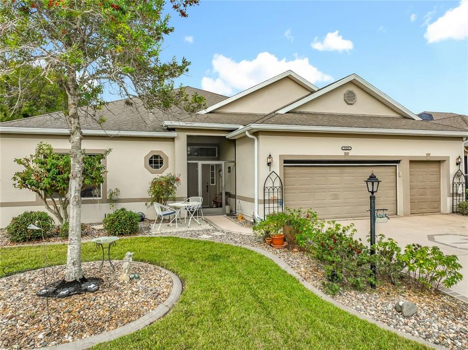 En Venta: $319,000 (2 camas, 2 baños, 1804 Pies cuadrados)