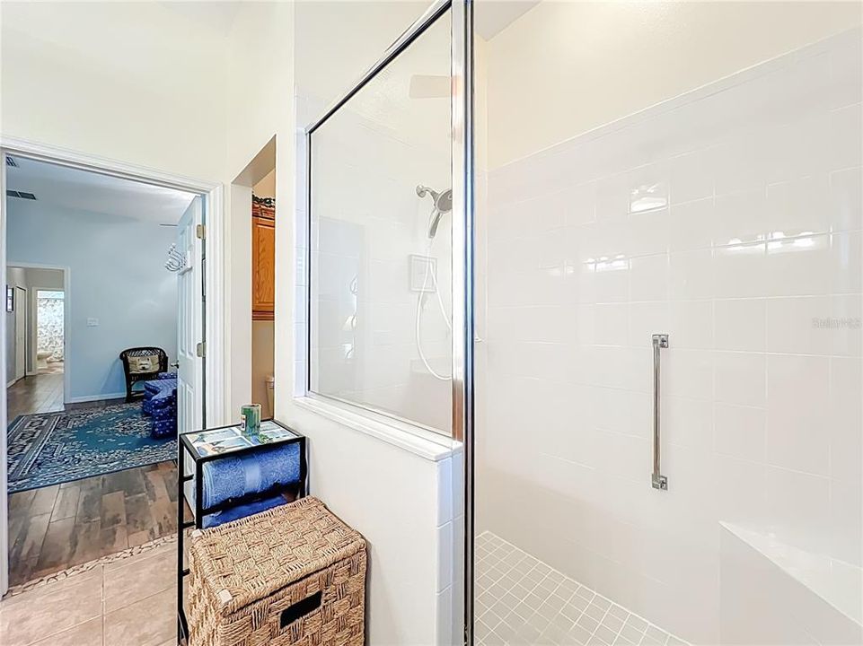 En Venta: $319,000 (2 camas, 2 baños, 1804 Pies cuadrados)