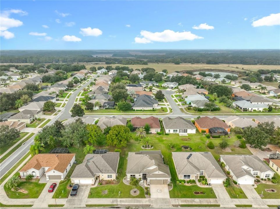 En Venta: $319,000 (2 camas, 2 baños, 1804 Pies cuadrados)