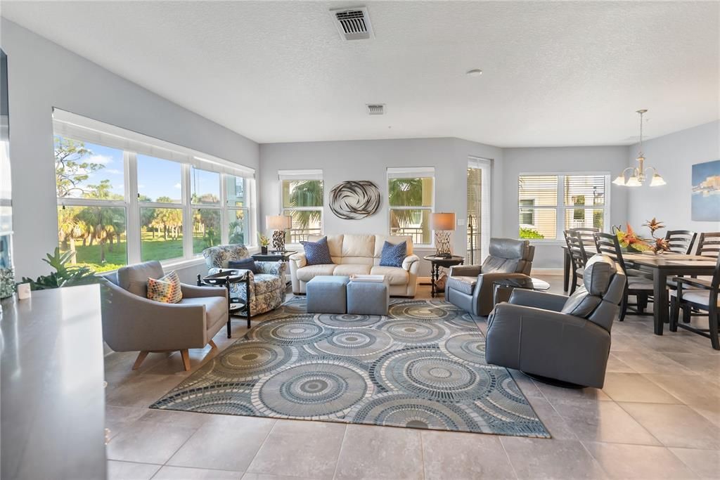 En Venta: $560,000 (3 camas, 2 baños, 1854 Pies cuadrados)