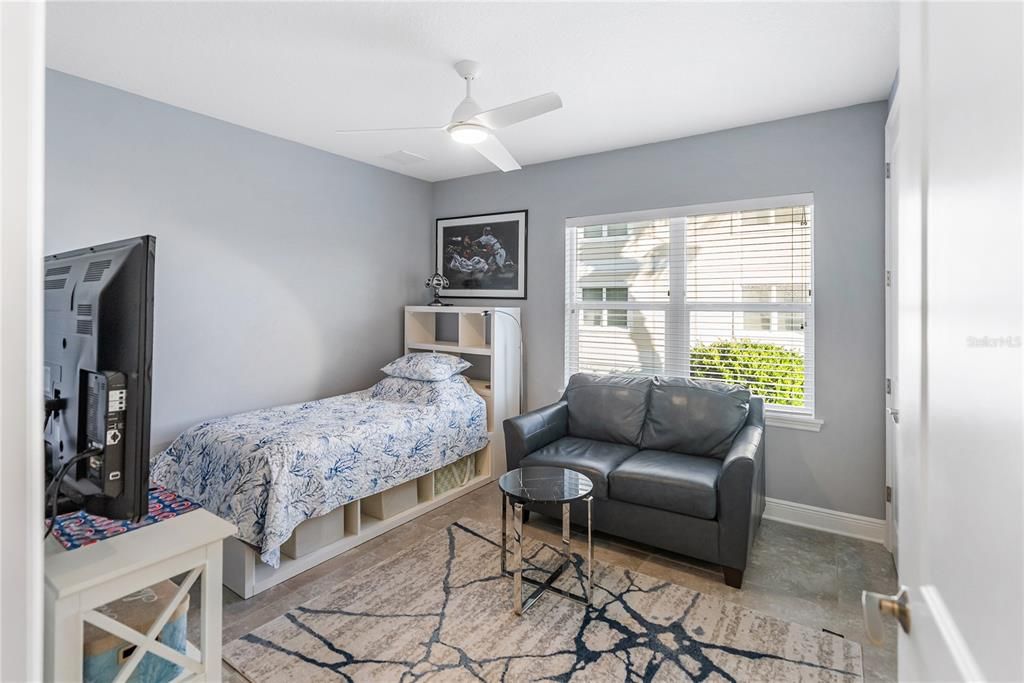 En Venta: $560,000 (3 camas, 2 baños, 1854 Pies cuadrados)