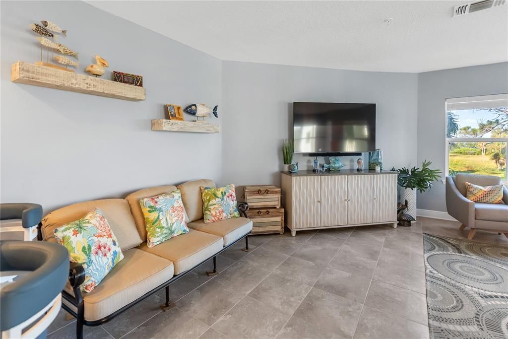 En Venta: $560,000 (3 camas, 2 baños, 1854 Pies cuadrados)