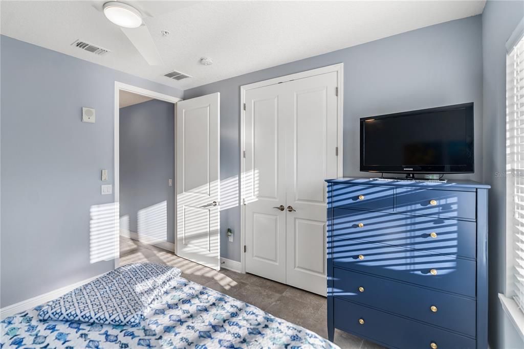 En Venta: $560,000 (3 camas, 2 baños, 1854 Pies cuadrados)