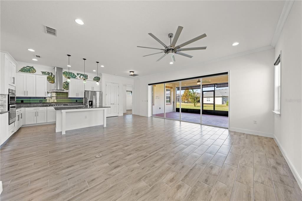 For Sale: $419,000 (3 beds, 2 baths, 1863 Square Feet)