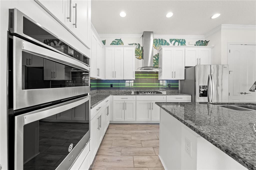 For Sale: $419,000 (3 beds, 2 baths, 1863 Square Feet)