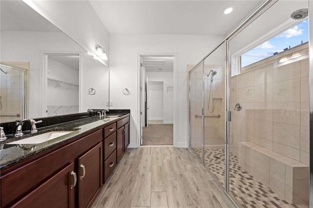 For Sale: $419,000 (3 beds, 2 baths, 1863 Square Feet)