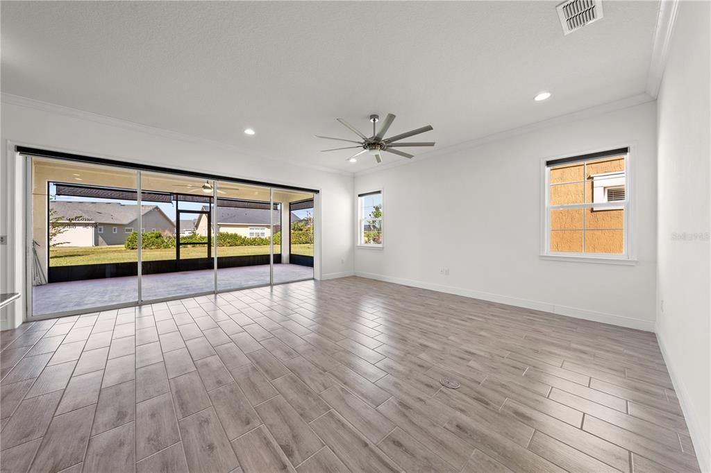 For Sale: $419,000 (3 beds, 2 baths, 1863 Square Feet)