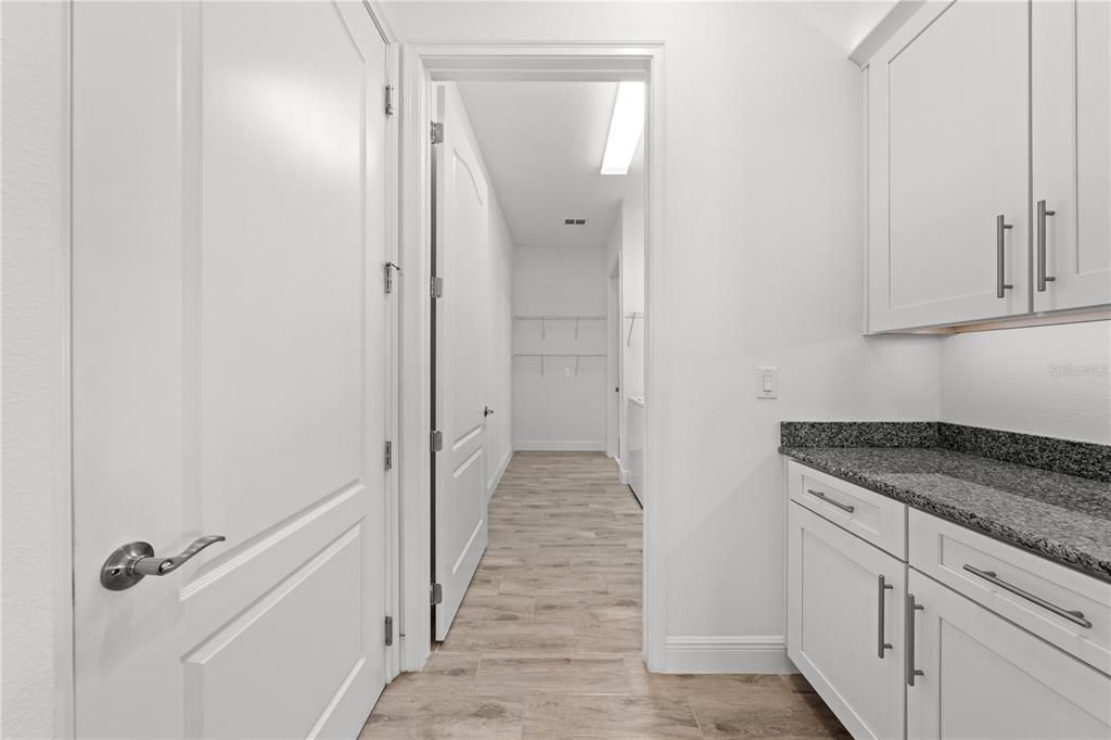 For Sale: $419,000 (3 beds, 2 baths, 1863 Square Feet)