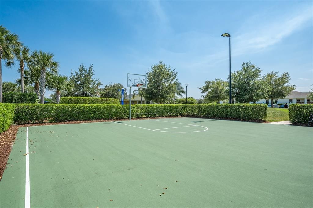 For Sale: $419,000 (3 beds, 2 baths, 1863 Square Feet)