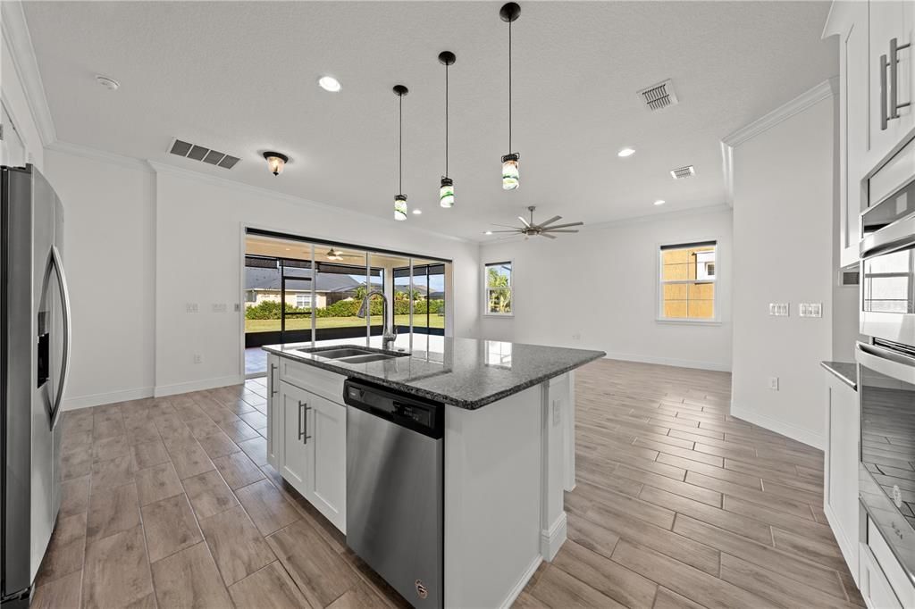 For Sale: $419,000 (3 beds, 2 baths, 1863 Square Feet)