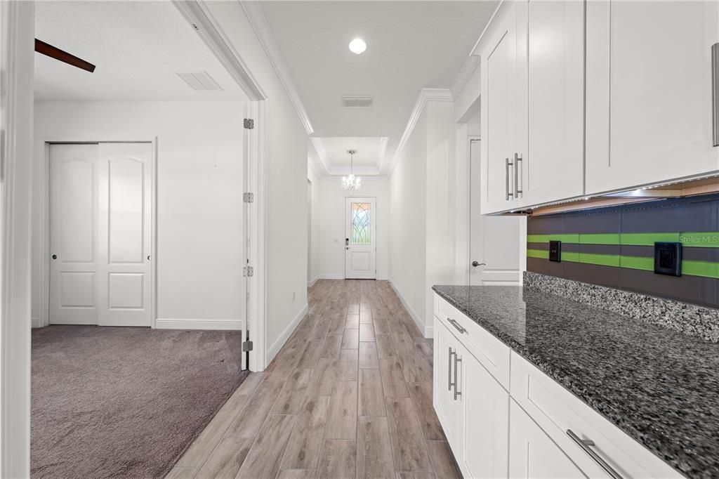 For Sale: $419,000 (3 beds, 2 baths, 1863 Square Feet)