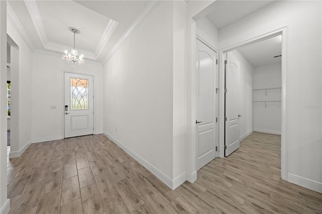 For Sale: $419,000 (3 beds, 2 baths, 1863 Square Feet)