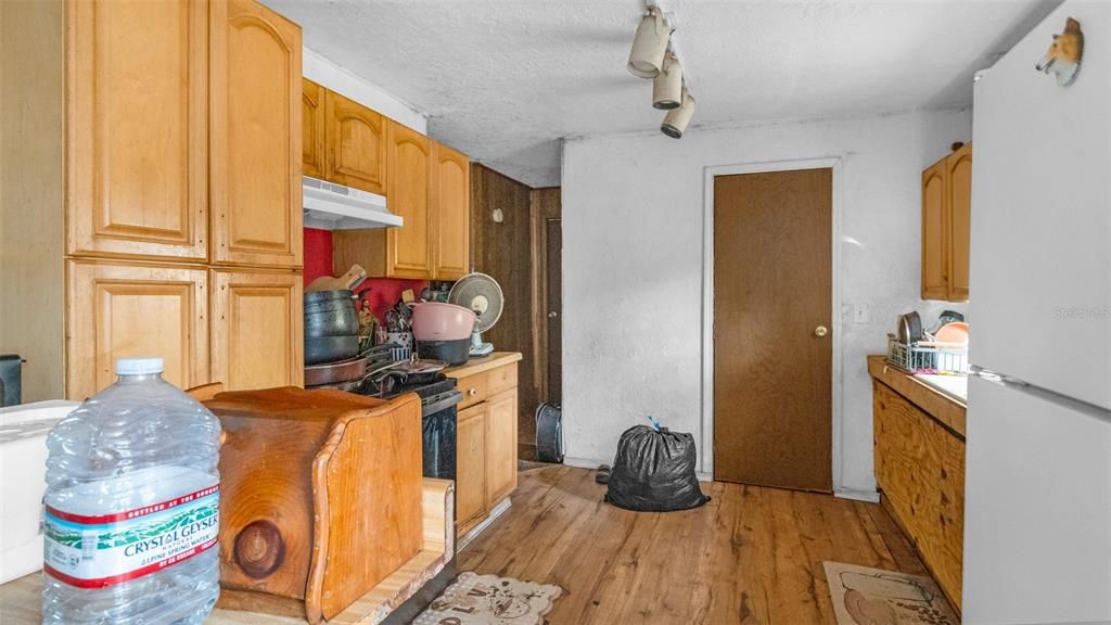 На продажу: $115,000 (3 спален, 2 ванн, 1248 Квадратных фут)