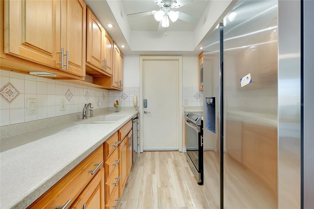 En Renta: $4,650 (2 camas, 2 baños, 1046 Pies cuadrados)