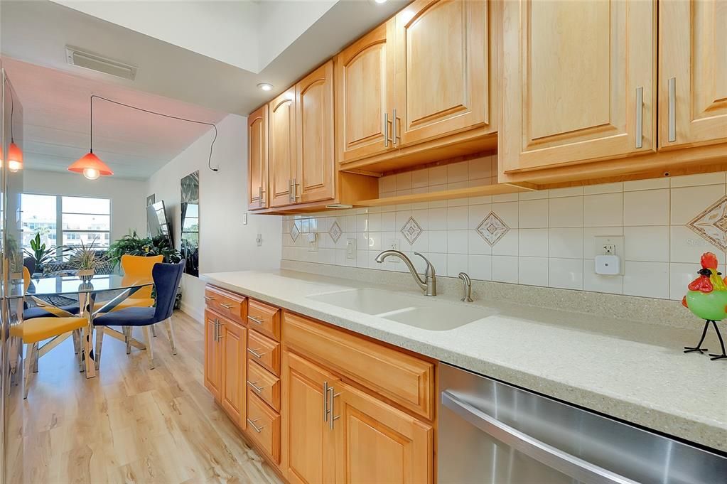 En Renta: $4,650 (2 camas, 2 baños, 1046 Pies cuadrados)