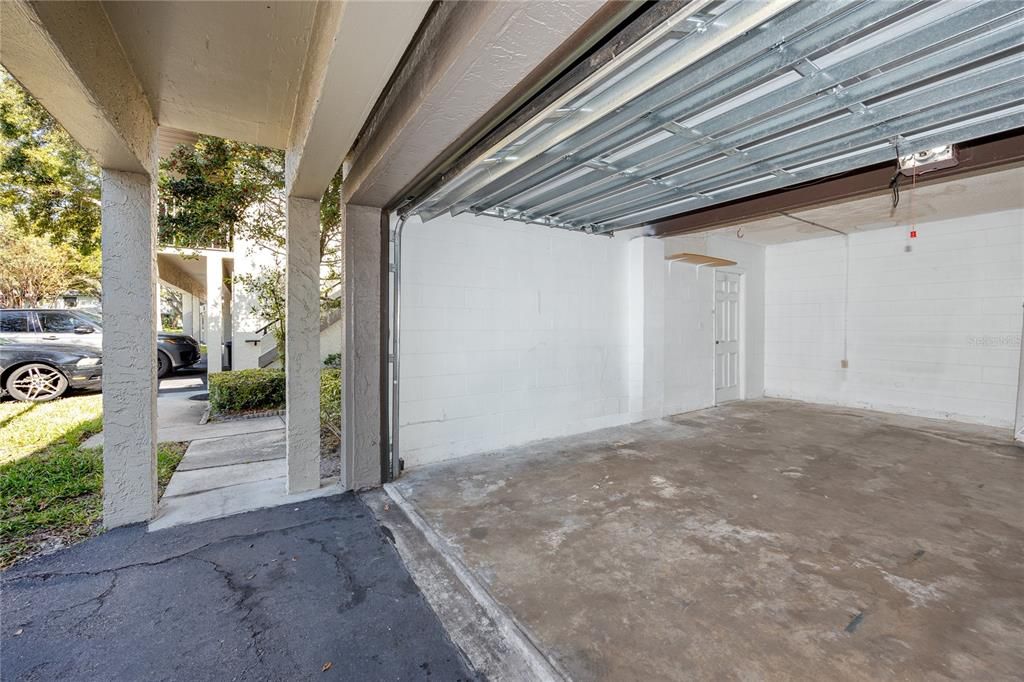 For Sale: $171,000 (2 beds, 1 baths, 752 Square Feet)