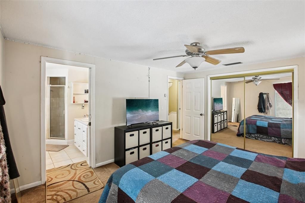 En Venta: $469,000 (3 camas, 2 baños, 2192 Pies cuadrados)