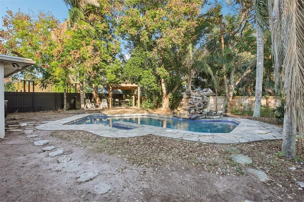 En Venta: $469,000 (3 camas, 2 baños, 2192 Pies cuadrados)