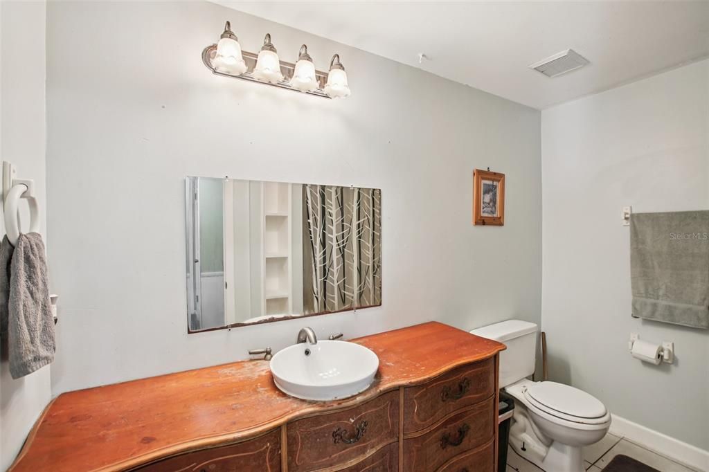 En Venta: $469,000 (3 camas, 2 baños, 2192 Pies cuadrados)