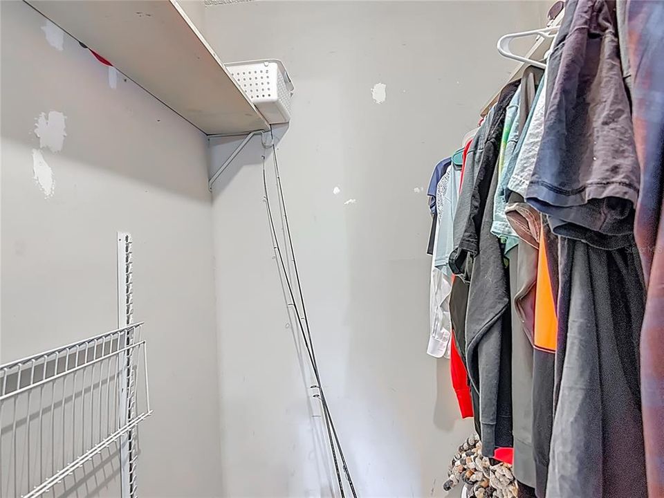 For Sale: $259,900 (3 beds, 1 baths, 1336 Square Feet)