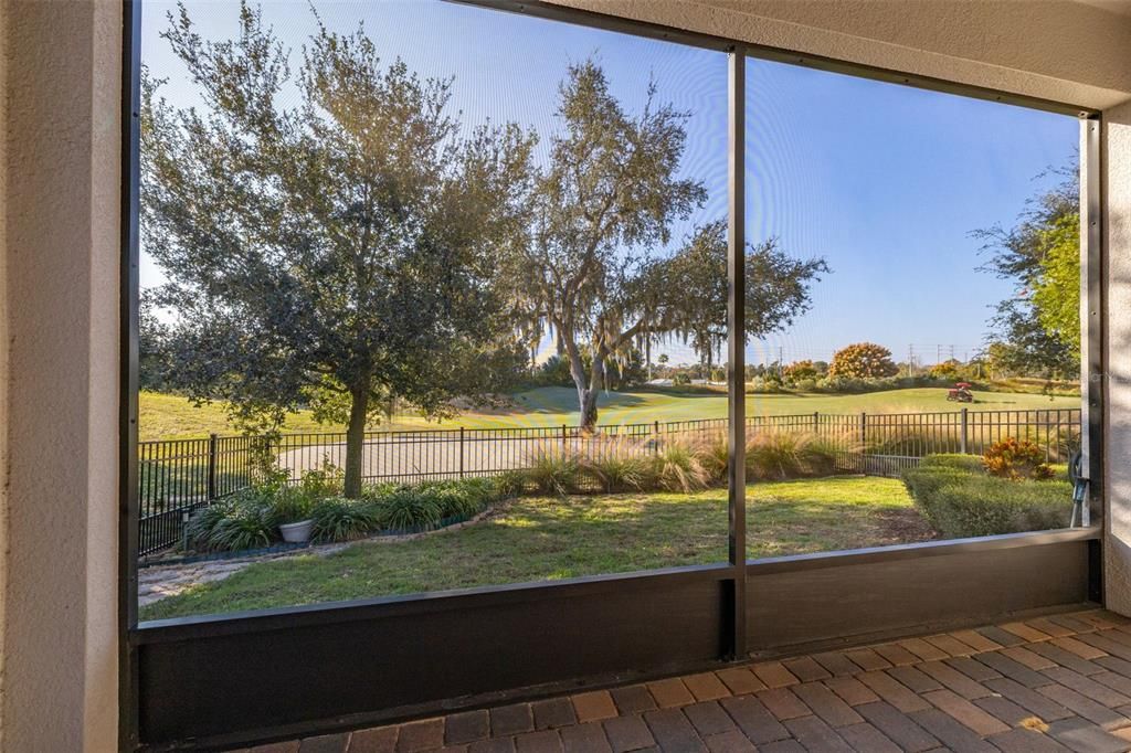 На продажу: $349,990 (2 спален, 2 ванн, 1437 Квадратных фут)