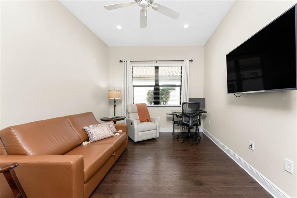 For Sale: $575,000 (3 beds, 2 baths, 2236 Square Feet)