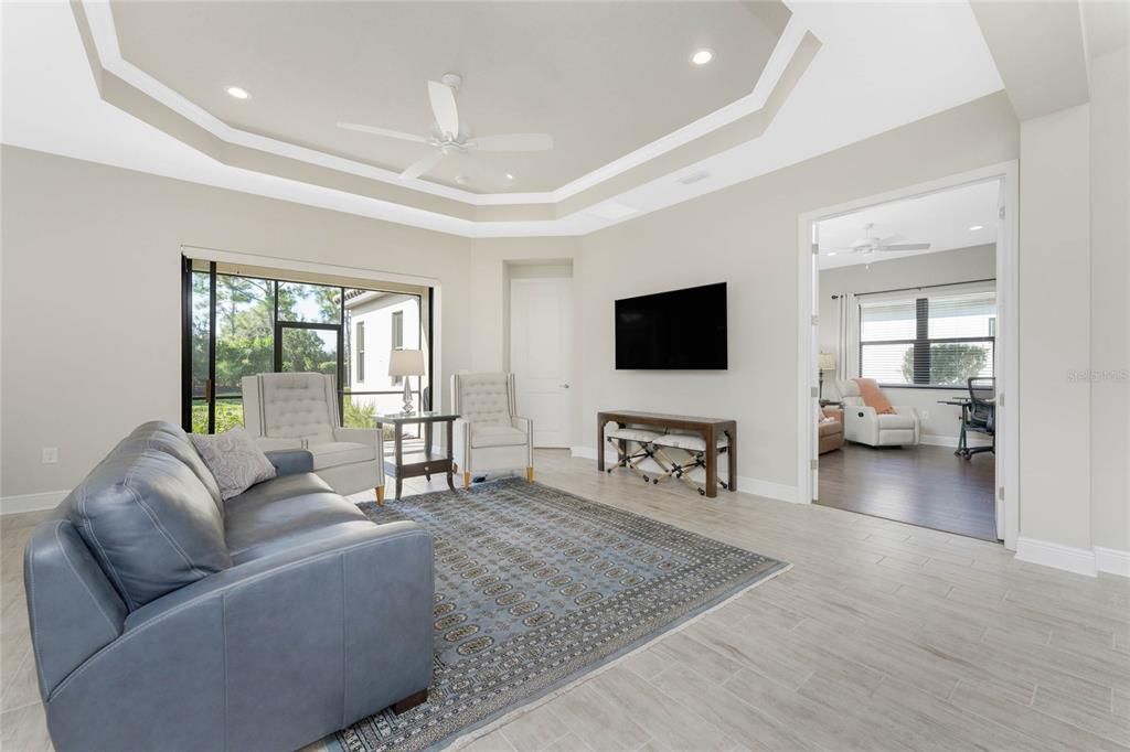 For Sale: $575,000 (3 beds, 2 baths, 2236 Square Feet)