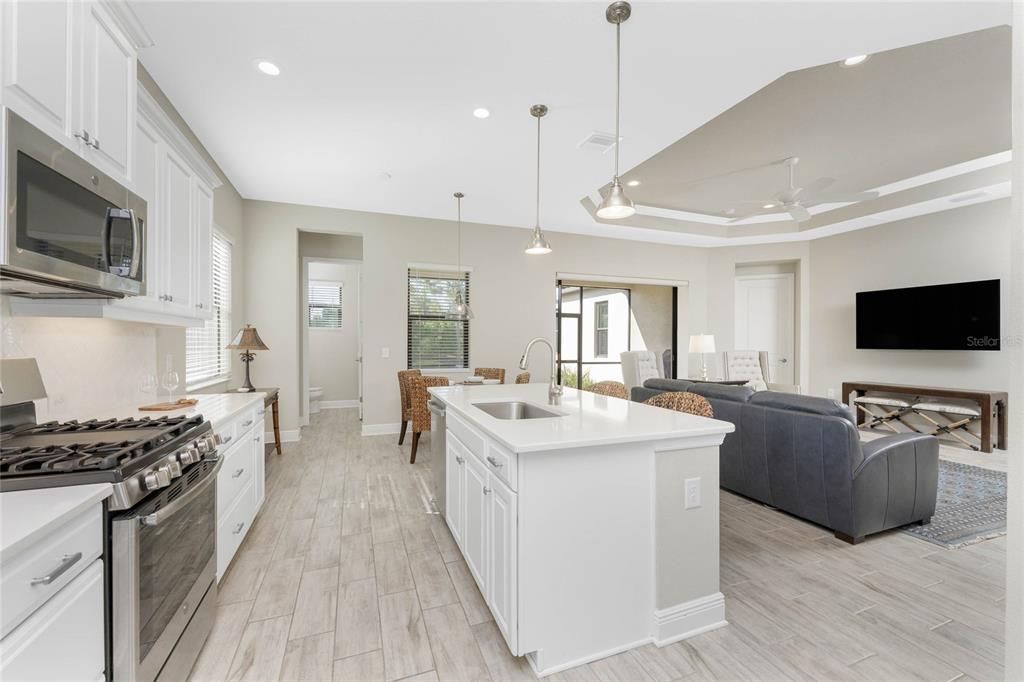 For Sale: $575,000 (3 beds, 2 baths, 2236 Square Feet)