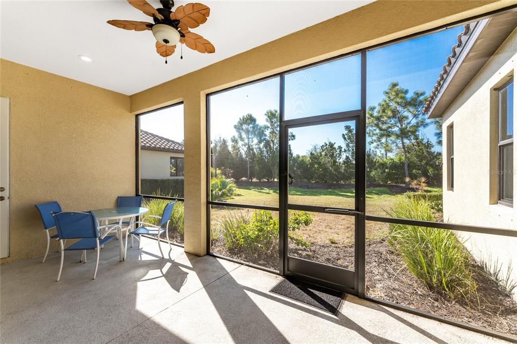 For Sale: $575,000 (3 beds, 2 baths, 2236 Square Feet)