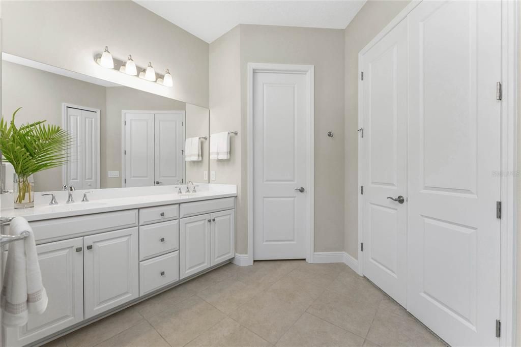 For Sale: $575,000 (3 beds, 2 baths, 2236 Square Feet)