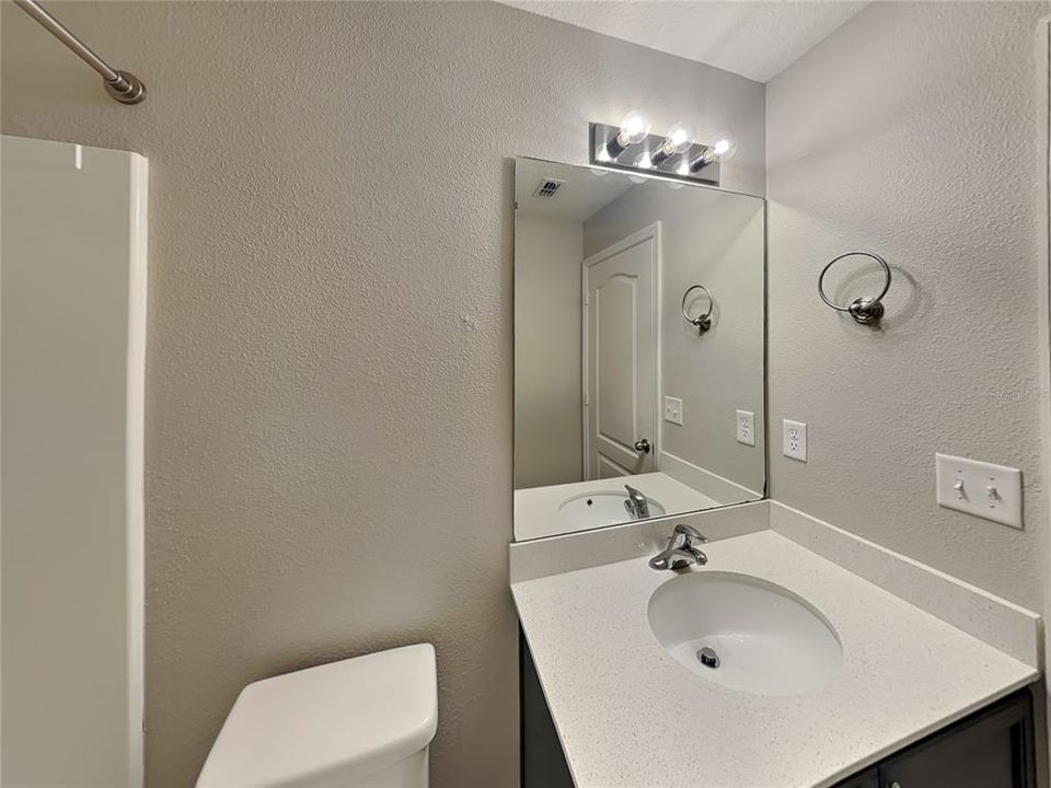 For Rent: $1,849 (3 beds, 2 baths, 1463 Square Feet)