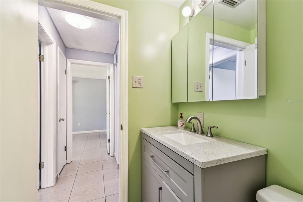 For Sale: $389,900 (3 beds, 2 baths, 1158 Square Feet)
