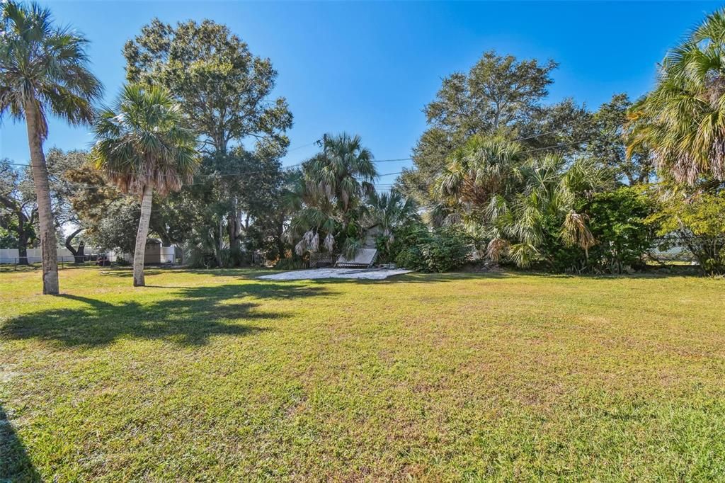 For Sale: $389,900 (3 beds, 2 baths, 1158 Square Feet)