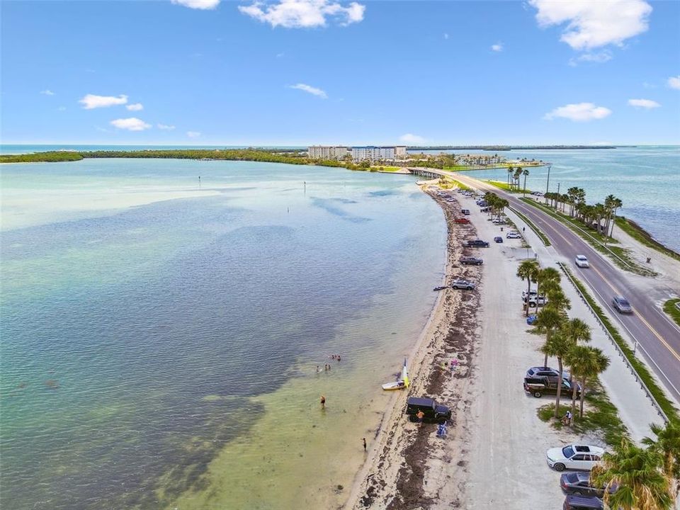 For Sale: $389,900 (3 beds, 2 baths, 1158 Square Feet)