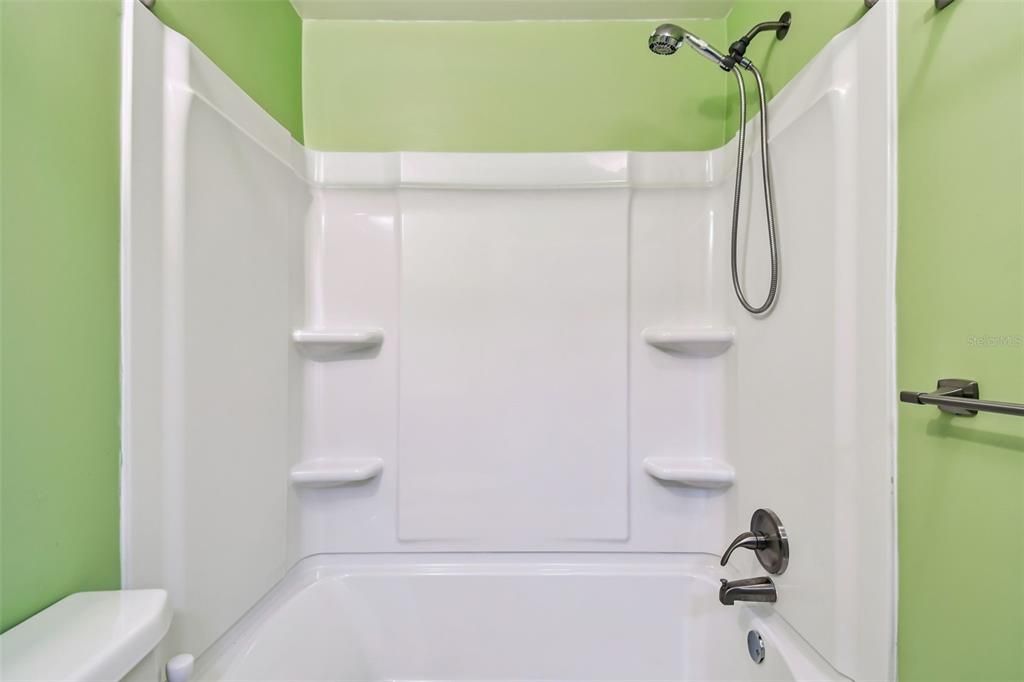 For Sale: $389,900 (3 beds, 2 baths, 1158 Square Feet)