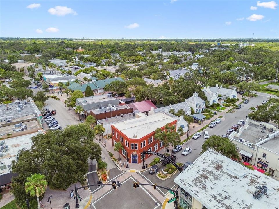 For Sale: $389,900 (3 beds, 2 baths, 1158 Square Feet)