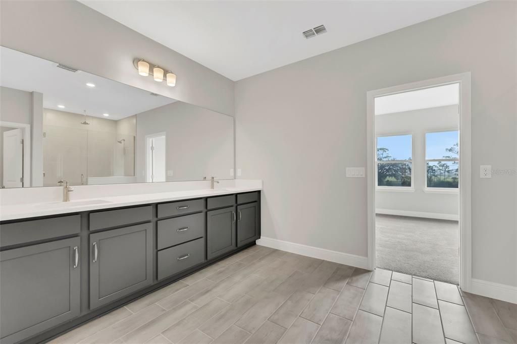 Active With Contract: $810,000 (4 beds, 4 baths, 3191 Square Feet)