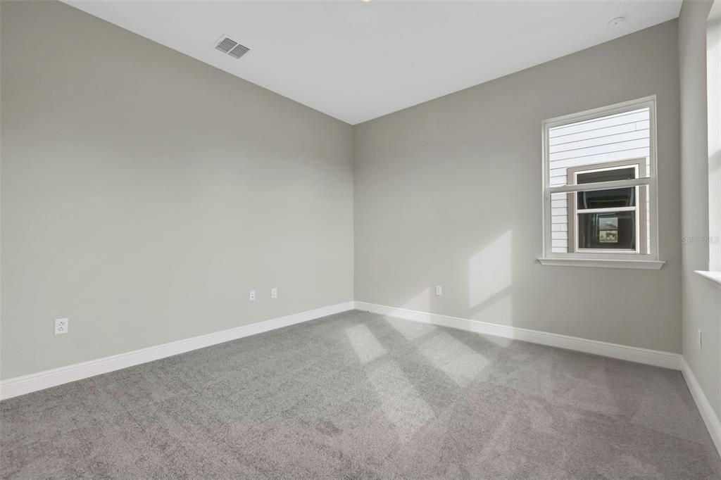 Active With Contract: $810,000 (4 beds, 4 baths, 3191 Square Feet)